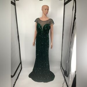 Elegant Green Evening Gown